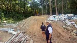 Une action en justice progresse dans l’affaire d’empiètement foncier à Rawai Khao Daeng