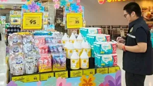Phuket officials monitor discounted goods under ‘Thai Helps Thai’ scheme