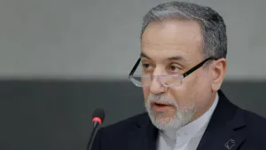 Irans Außenminister trifft in Russland ein, während geheime Kontakte mit den USA andauern