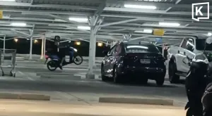 Des motards étrangers font des cascades dans un centre commercial de Phuket, provoquant l’indignation