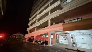 Man dies after fall from Vachira Phuket Hospital building