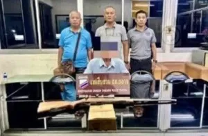 Van driver charged after brandishing rifle in Phuket dispute