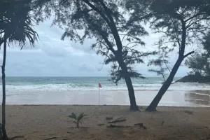 Search continues for missing swimmer off Phuket's Naithon