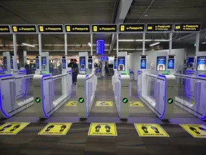 Phuket Airport says immigration service follows official procedures with no extra fees
