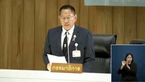 Senator Aphinan Phuekphong makes his proposal to the Senate. Screenshot: Senate Channel / YouTube