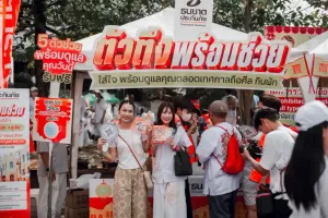 Thanachart Insurance offers support services during Phuket Vegetarian Festival