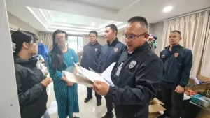 Chinese woman arrested over alleged B50 million Phuket villa nominee scheme