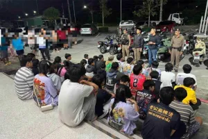 Police arrest 11 teenage motorcyclists over fireworks in Phuket