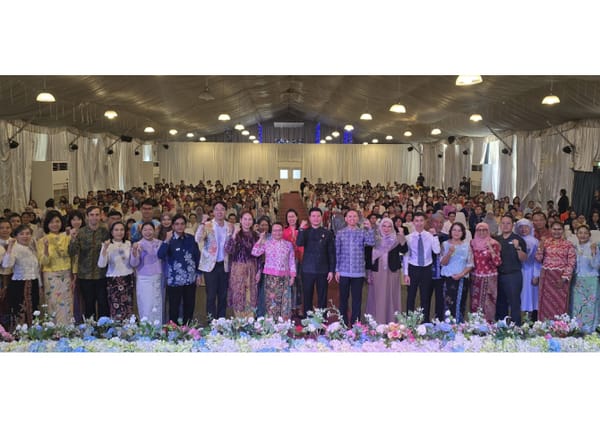 Phuket Province presents awards for academic competitions among private educational institutions