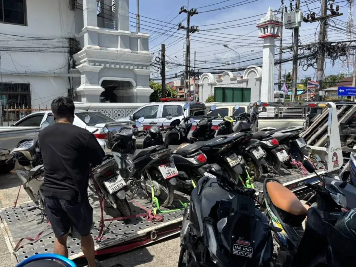 第8区警方捣毁 Phuket 非法汽车典当团伙，逮捕2人