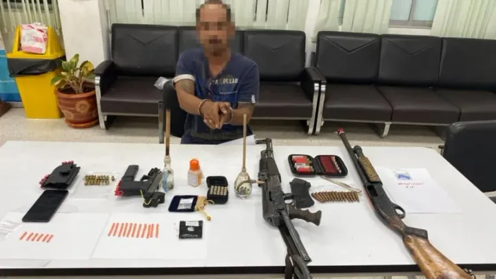 Phuket man arrested in Phang Nga with guns, ya bah and
