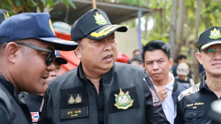 Minister orders Nui Beach access restored within one week | Phuket