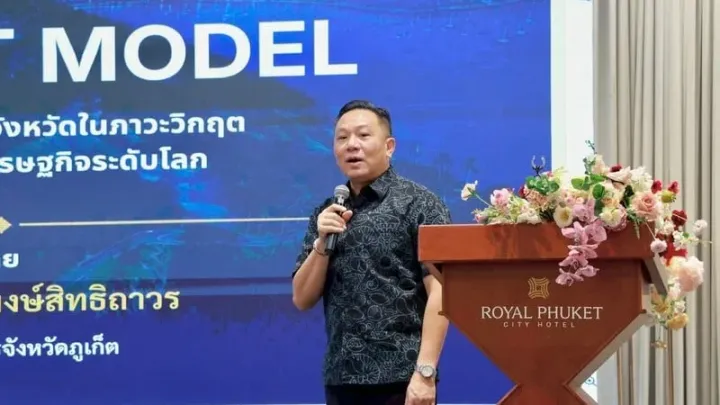 Phuket governor tells military officers island’s strength is its flexibility