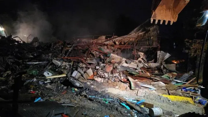Fire destroys workers’ camp in Thalang, displacing more than 500