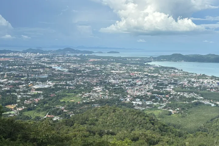 Phuket zoning overhaul could allow 15- to 20-storey buildings in red zones