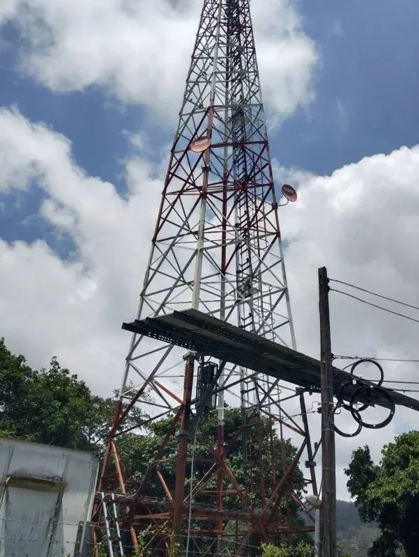 Man injured after fall from mobile phone tower in Kamala