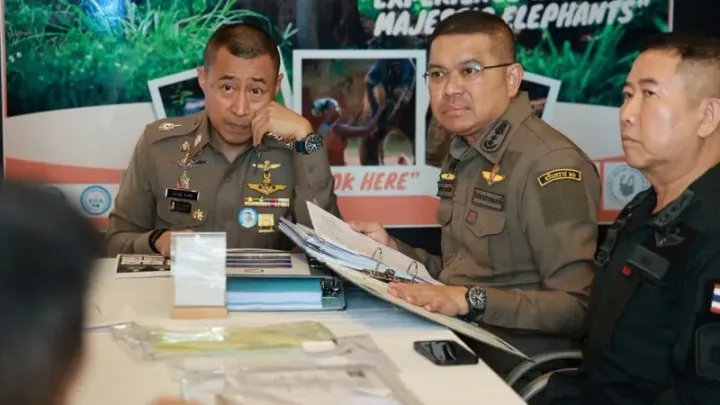 Deputy National Police Chief Pol Gen Samran Nualma and National Police Inspector-General Pol Lt Gen Nophasil Phoolsawat launch the nominee crackdown in Phuket late last month…