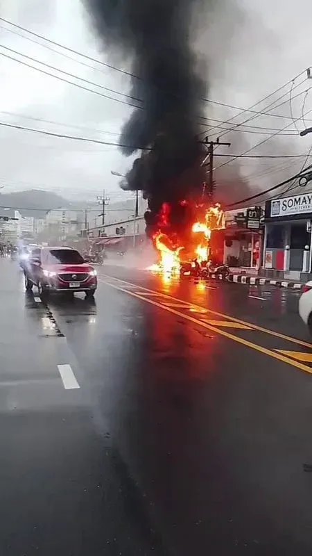 Transformer explosion damages Patong restaurant in fire