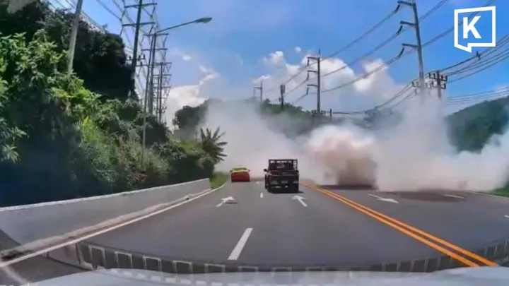 White smoke blankets Phuket road after pickup truck breaks down