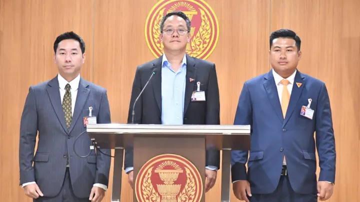 Thai MPs urge review of nightlife bill after prime minister declines endorsement