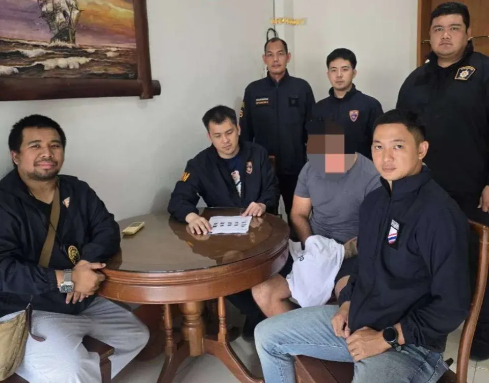 Immigration Police arrest Swedish mafia gang leader hiding from charges in a luxury Phuket condo