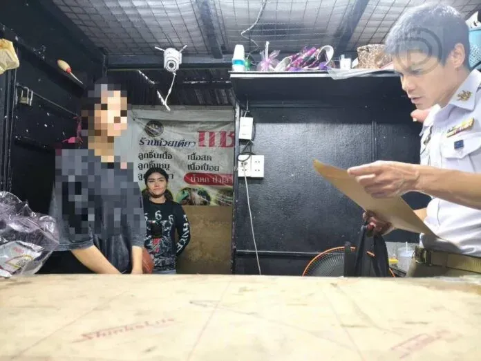 Descente à Phuket : 7 560 cigarettes non taxées saisies, une adolescente de 16 ans interpellée