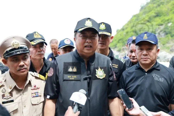 Minister orders public access restored at Phuket's Nui Beach