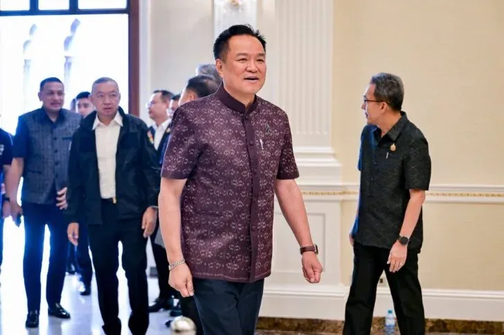 Thai PM revives joint panel with business to tackle economic bottlenecks