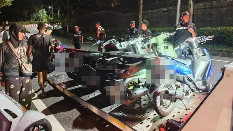 La police saisit six motos modifiées lors d’une opération anti rodéos urbains à Wichit