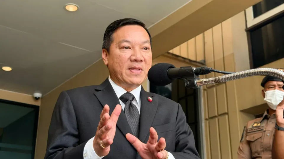 Interior Ministry permanent secretary says Phuket governor reshuffle aimed at easing provincial problems