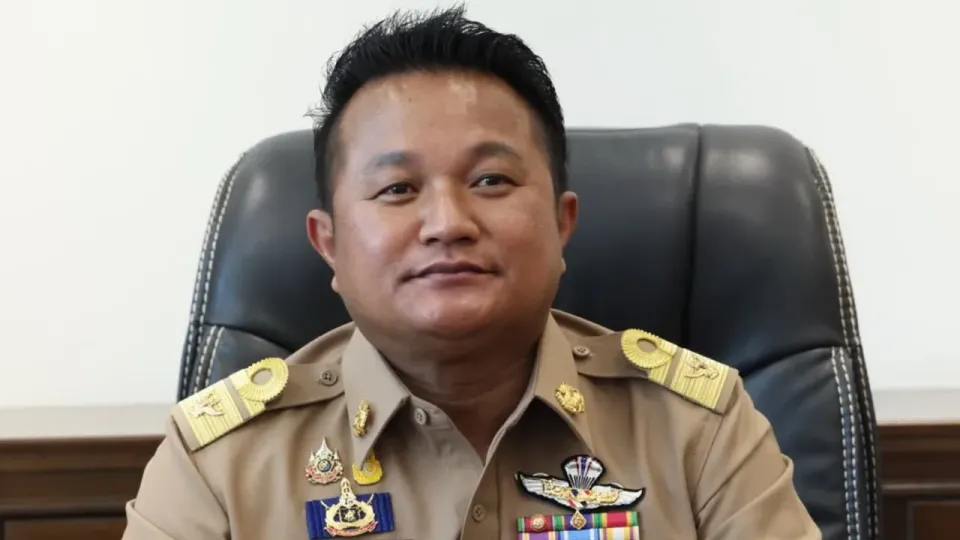 Interior Ministry orders Phuket deputy governor-level official back to provincial post after inquiry ends
