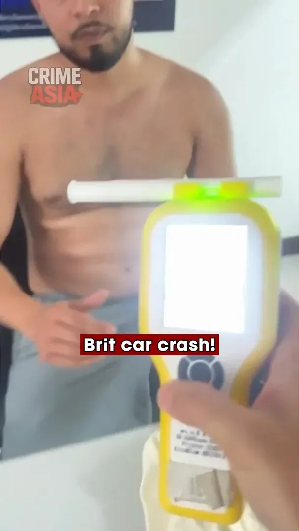 Britischer Tourist nach mutmaßlichem betrunkenen Unfall und Verfolgungsjagd mit der Polizei in Phuket festgenommen