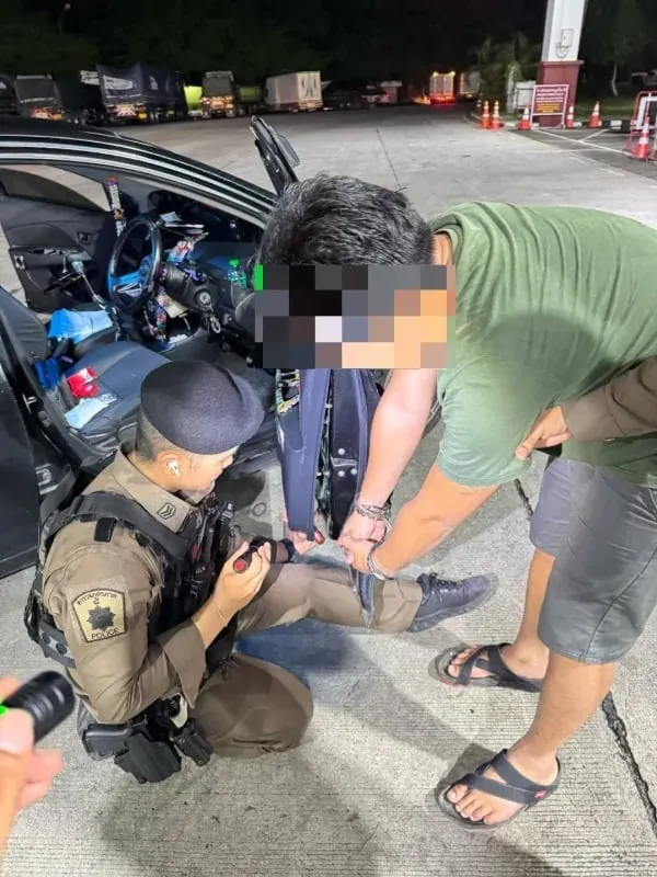 Police seize meth and gun from car at Phuket checkpoint