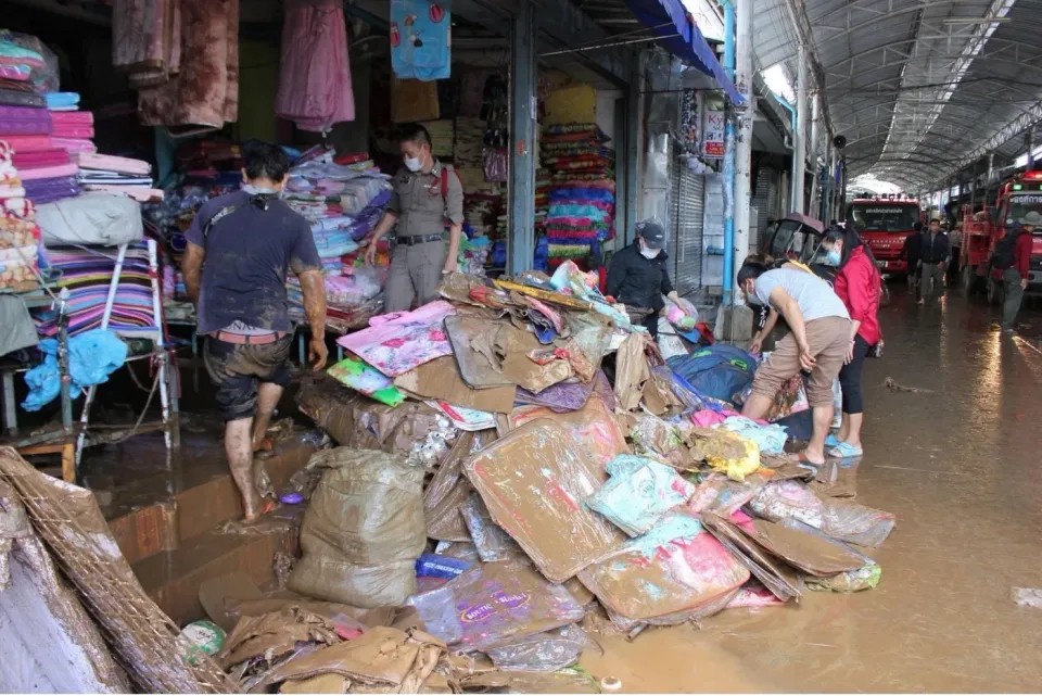 更新：泰国批准全国灾害保险计划，将覆盖普吉岛家庭