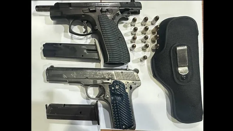 Patong police arrest man and seize two firearms in Kathu