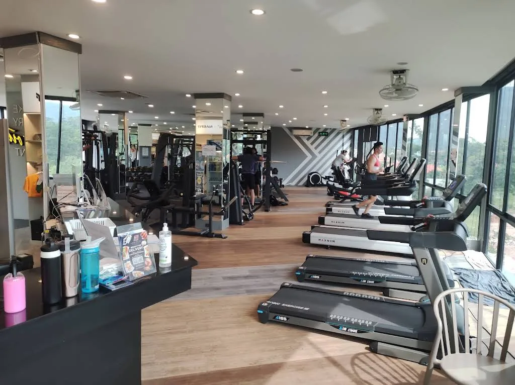 Workout Club Kamala gym photo