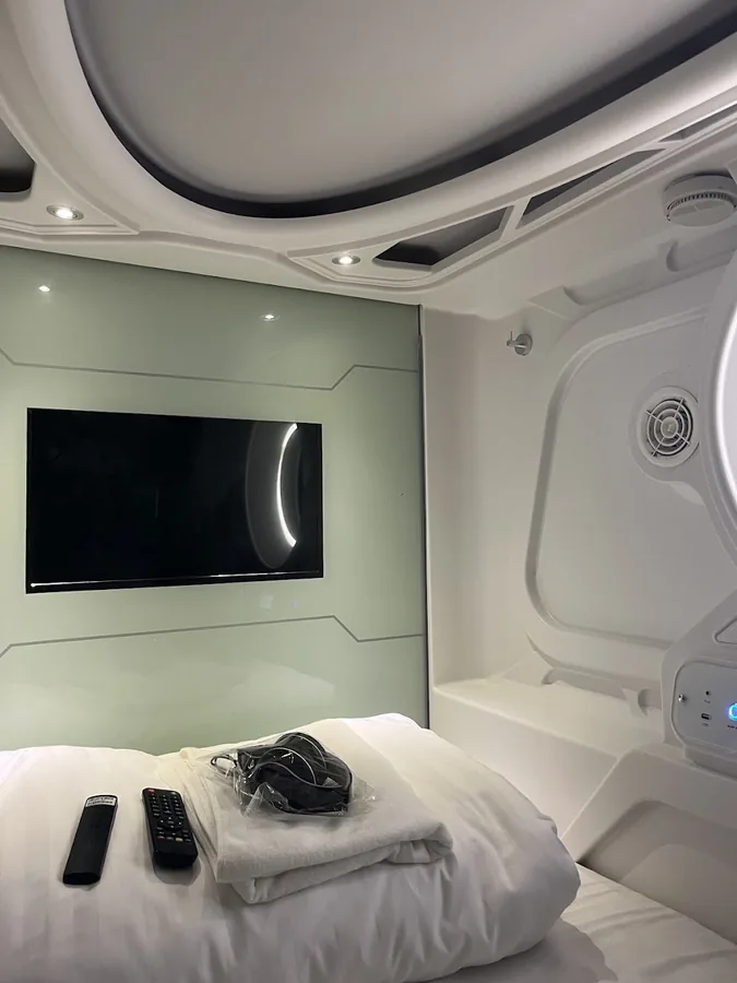 PERA SPACE Capsule Hotel hotel photo