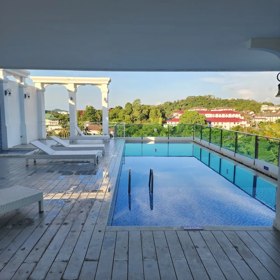 B2 Phuket Premier Hotel hotel photo