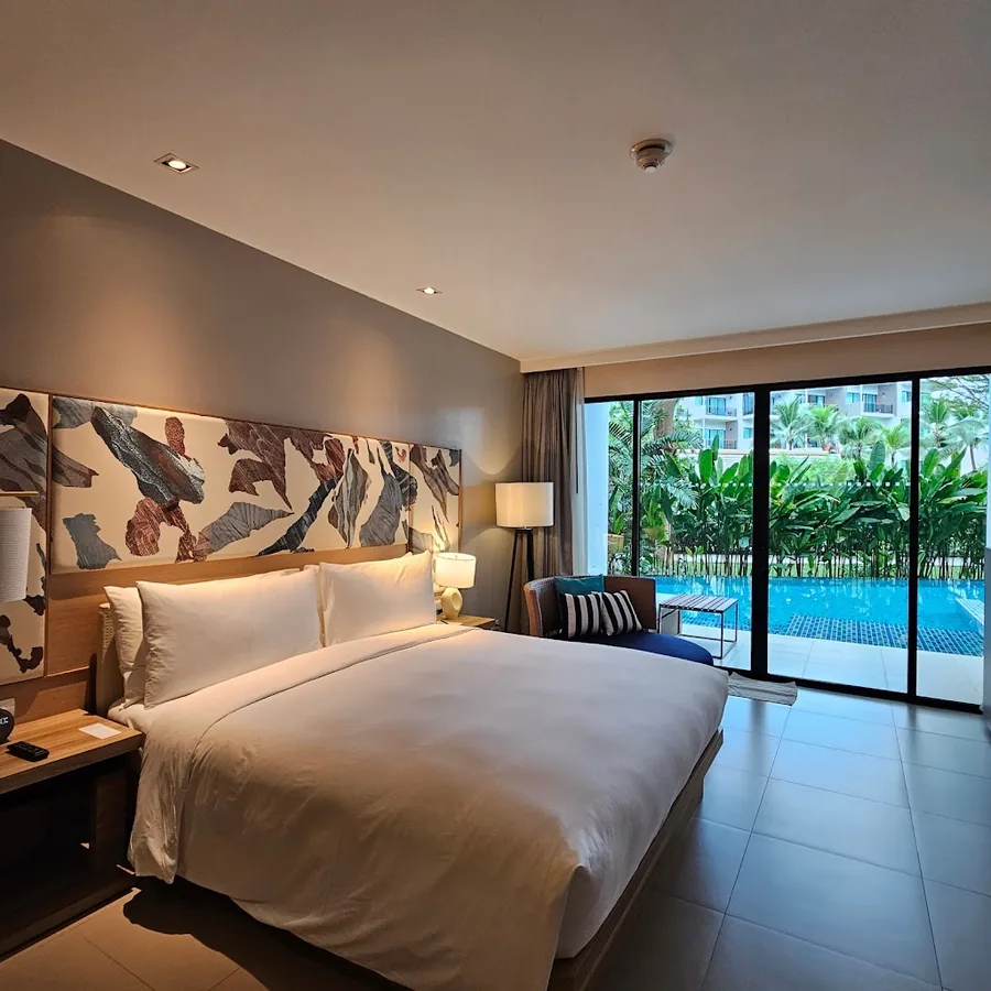 Le Meridien Phuket Mai Khao Beach Resort hotel photo