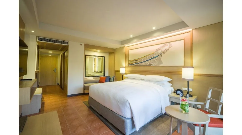 Phuket Marriott Merlin Beach hotel photo