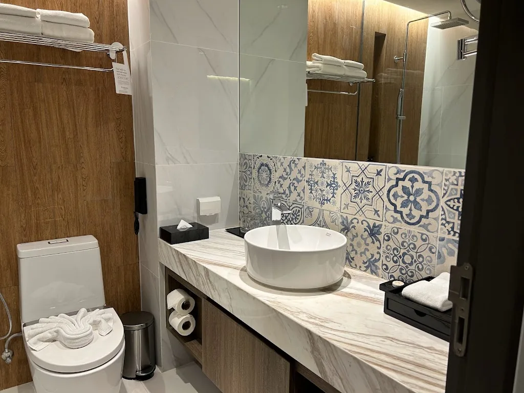 Ramada Plaza Chao Fah hotel photo