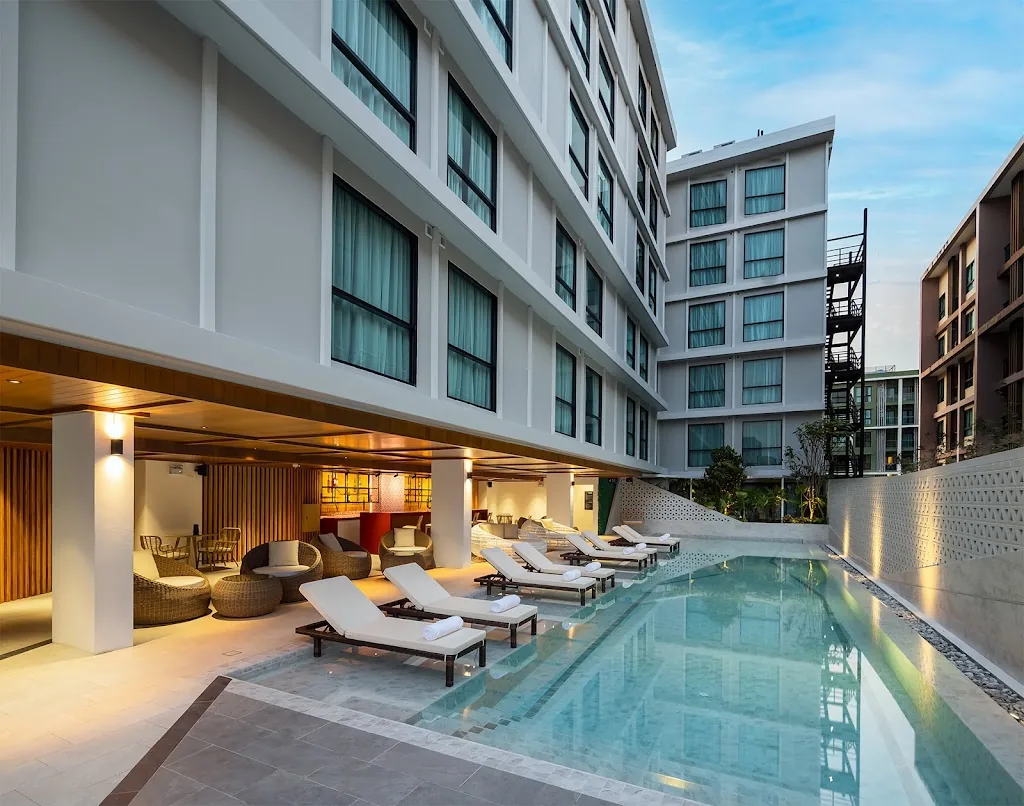 Travelodge Phuket Town hotel photo