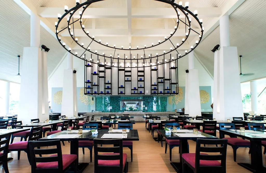 Centara Karon Phuket hotel photo