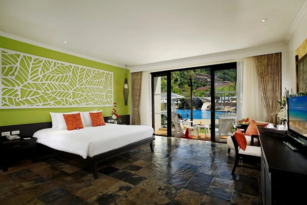 Centara Karon Phuket hotel photo