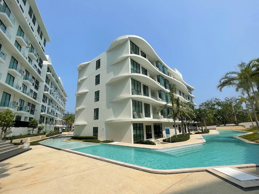 Wyndham La Vita Phuket hotel photo