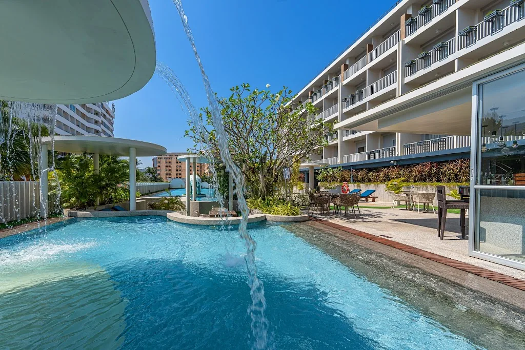 Ramada Phuket Patong hotel photo