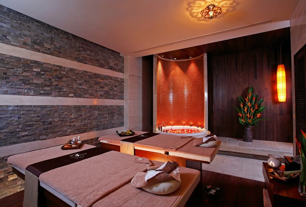 Centara Grand Beach Resort Phuket hotel photo