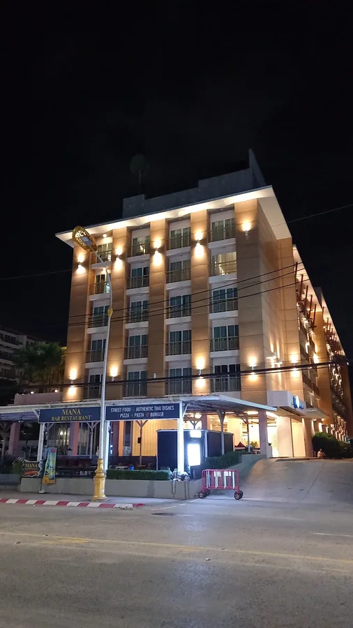 Best Western Patong Beach hotel photo