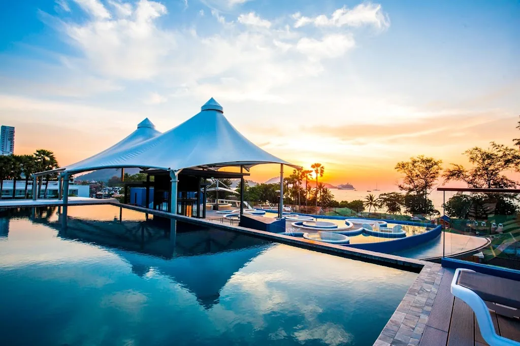 Beyond Patong hotel photo