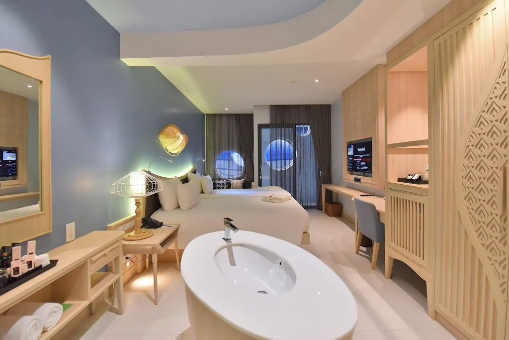 Beyond Patong hotel photo